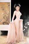 [COSPLAY] 2023.02 桃暖酱 – – 霓裳入梦[60P564M]