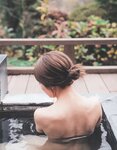 [Photobook] 2023.02.21 秋元真夏 卒業記念写真集『振り返れば、乃木坂』