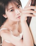 [Photobook] 2023.02.21 秋元真夏 卒業記念写真集『振り返れば、乃木坂』