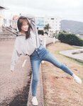 [Photobook] 2023.02.21 秋元真夏 卒業記念写真集『振り返れば、乃木坂』