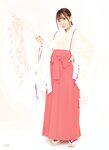 三上悠亞 写真集『 SUPER POSE BOOK NUDE 新妻編 』[162P]