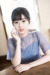 ヤンマガWeb 2020.11.18 井本彩花、グラから見るか？エモから見るか？【有料分グラ】 P.01-10