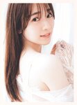 [Photobook] Rena Moriya 守屋麗奈 - 1st Photobook Egao no Guu, Choki, Paa 笑顔のグー、チョキ、パー (2022-08-23)