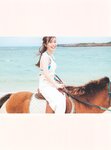 [Photobook] Rena Moriya 守屋麗奈 - 1st Photobook Egao no Guu, Choki, Paa 笑顔のグー、チョキ、パー (2022-08-23)