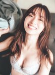 [Photobook] Rena Moriya 守屋麗奈 - 1st Photobook Egao no Guu, Choki, Paa 笑顔のグー、チョキ、パー (2022-08-23)