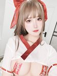 [COSPLAY] 三度 巫女