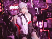 [COSPLAY] 瓜希酱 少女前线 FN 57 Five seveN