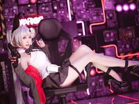 [COSPLAY] 瓜希酱 少女前线 FN 57 Five seveN