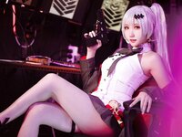 [COSPLAY] 瓜希酱 少女前线 FN 57 Five seveN