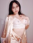 Ambiiyah OnlyFans 2400+ Photo Leak