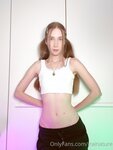 Irainature's Skinny Body OnlyFans 1800+ Pics Collection
