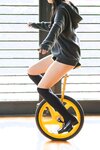【青山裕企】夏服女子