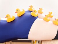 【青山裕企】ふともも写真館