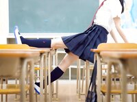 【青山裕企】ふともも写真館