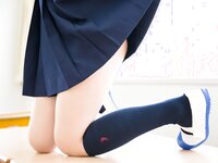 【青山裕企】ふともも写真館