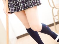 【青山裕企】ふともも写真館