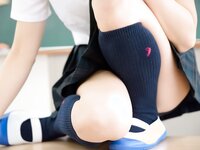 【青山裕企】ふともも写真館