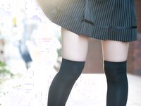【青山裕企】ふともも写真館