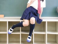 【青山裕企】ふともも写真館