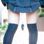【青山裕企】ふともも写真館