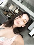 Irisivy Picture Complete OnlyFans Picture Collection