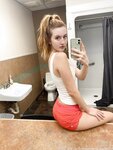 Strawberrykisses99 OnlyFans Photo Collection