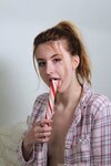 Strawberrykisses99 OnlyFans Photo Collection
