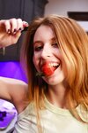 Strawberrykisses99 OnlyFans Photo Collection