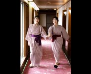 [FRIDAY] 2023.03.14 グラビア界大注目の同い年コンビ 菊地姫奈＆くろがねさら「二人きりの卒業旅行」アザー10カット