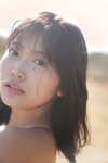 [FLASH Photobook] Reona Matsushita 松下玲緒菜 - Journey with bare skin 素肌で、旅立ち (2023-03-14)