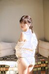 [FLASH Photobook] Reona Matsushita 松下玲緒菜 - Journey with bare skin 素肌で、旅立ち (2023-03-14)