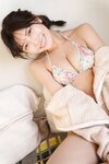 [FLASH Photobook] Reona Matsushita 松下玲緒菜 - Journey with bare skin 素肌で、旅立ち (2023-03-14)