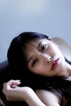 [FLASH Photobook] Reona Matsushita 松下玲緒菜 - Journey with bare skin 素肌で、旅立ち (2023-03-14)