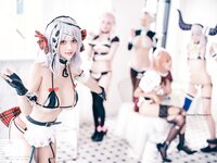 沖田凜花Rinka & Miyana 咪呀2.0 & 星野秀奈 XUXU & 牛牛Niu & 小律 Ritsu - HoloX maid style (Hololive) [6P-2.30MB]