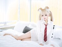 [COSPLAY] 日奈娇 衬衫小狗