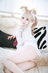 [COSPLAY] 日奈娇 衬衫小狗