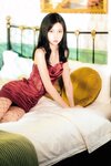 [COSPLAY] 许岚 叁月life 网袜红裙