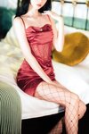 [COSPLAY] 许岚 叁月life 网袜红裙