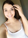 Rayeroze OnlyFans 1200+ Pictures Collection
