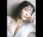 [FRIDAY] 2023.01.26 黒嵜菜々子 センチメンタルな素肌