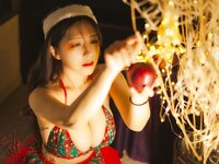 [COSPLAY] 樱晚gigi Christmas Day
