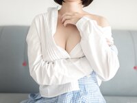 [COSPLAY] 软软酱Yukina 星期一的丰满