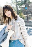 [Shonen Sunday] 2021 No.22-23 日向坂46 小坂菜緒