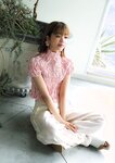 週刊文春 2023.03.09 原色美女図鑑　見上愛