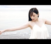[FRIDAY] 2023.04.06 篠崎愛 もっと揺れるッ！『国宝級バスト』