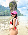Praewasian OnlyFans Picture Collection