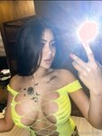 Praewasian OnlyFans Picture Collection