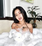 Praewasian OnlyFans Picture Collection