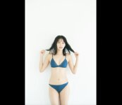 [FRIDAY] マンスリーガール020=志田音々「スペシャル撮り下ろし100カット＆ムービー」