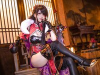 [COSPLAY] 水淼aqua 北斗 凝光